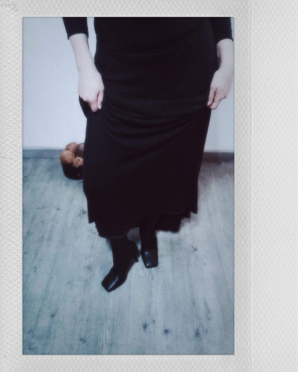 Jupe longue noire minimaliste fabriquée en France BOLD'AS